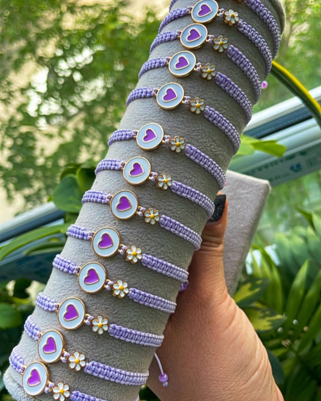 دستبند قلب و گل بابونه