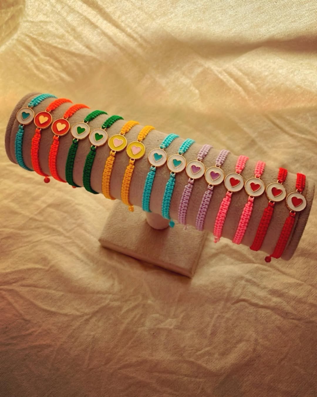 گیفت دستبند قلبی