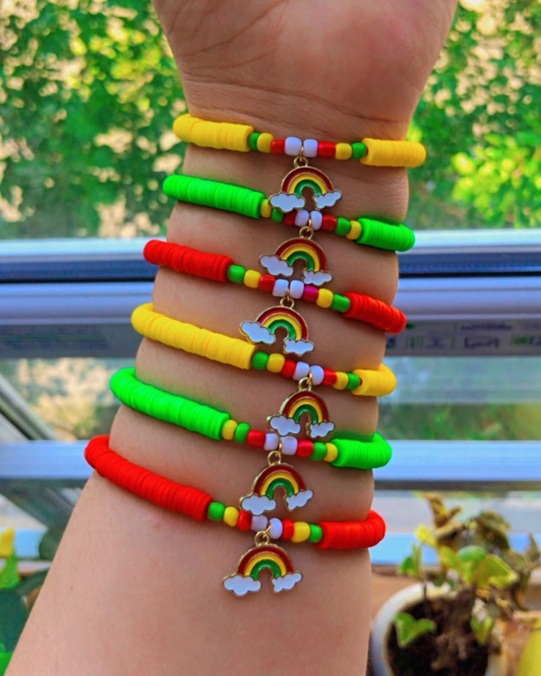 دستبند دخترانه طرح رنگین کمان و ابر گیفت تولد